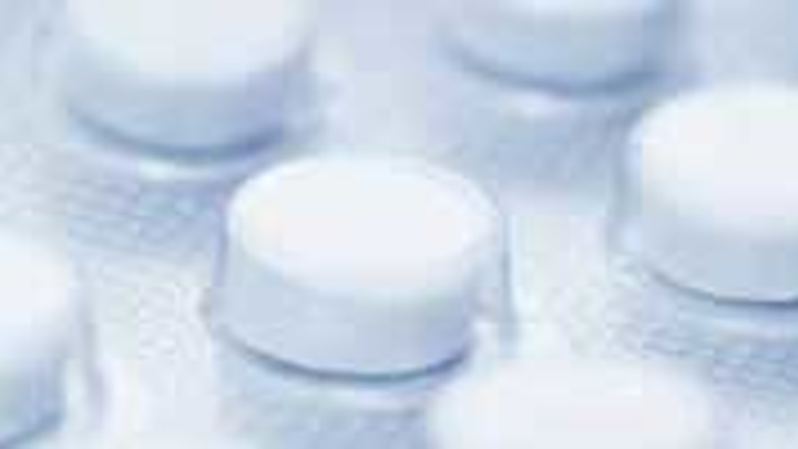 Content Dam Diq Online Articles 2015 01 Pain Pills Dreamstime Article Thumbnail