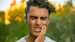 young main with oral pain